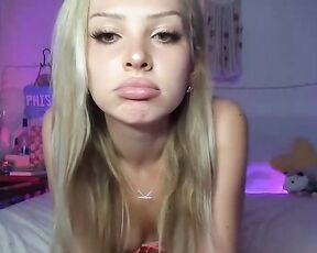 bbyk888ee Video  [Chaturbate] stunning huge dildo girl