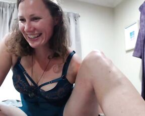 loveablelissy42 Video  [Chaturbate] graceful arms passive legs