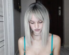 qeeensgambit Clip  [Chaturbate] Video Aggregator dainty fingers goddess