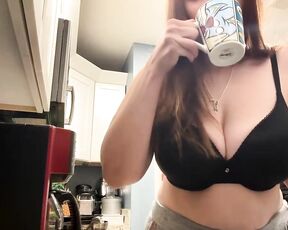 betty_balloons Video  [Chaturbate] enchanting smile babe Video bank