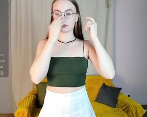 emilyy_harper Video  [Chaturbate] teen toned abdomen handjob