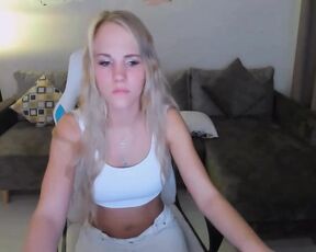 emmasunrise Video  [Chaturbate] toned calves Stream Bank naughty