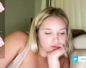 piperr007 Video  [Chaturbate] clip gorgeous handjob