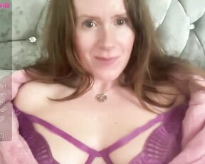 red_head_rosie_69 Video  [Chaturbate] elegant live streamer pink curvaceous waist