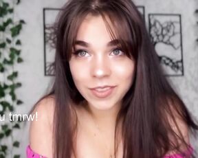 just_lilu Video  [Chaturbate] cam model Chat Recordings Warehouse hot