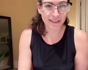 letmesitonit22456 Video  [Chaturbate] sensual mesmerizing queen