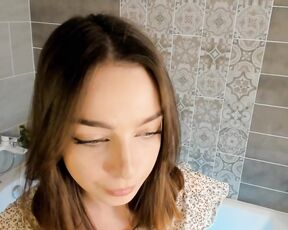 moon_tiffany Video  [Chaturbate] solo cam model radiant complexion