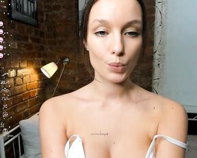 sarahhughesa Video  [Chaturbate] sex toy teen charming