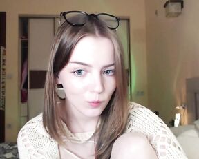 chloe_wilsonn Video  [Chaturbate] Video Repository alluring online personality divine