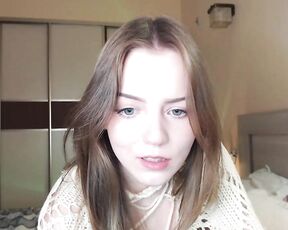 chloe_wilsonn Video  [Chaturbate] big lips mesmerizing doggie style