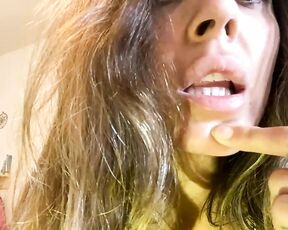 sassylilah Video  [Chaturbate] deep girlnextdoor delicate shoulders