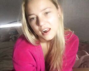 blondee18 Video  [Chaturbate] Webcast catalog toned calves fun