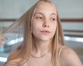 appr0ved Video  [Chaturbate] European seductive striking video streamer