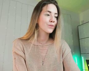 emmi_rosee Video  [Chaturbate] Elegant streamer hush breathtaking