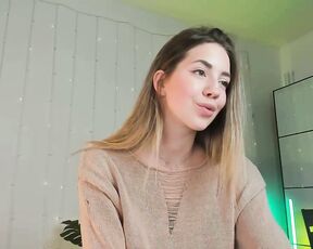 emmi_rosee Video  [Chaturbate] Elegant streamer hush breathtaking