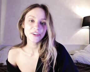 fflloowweerr Video  [Chaturbate] charismatic movie enchanting smile