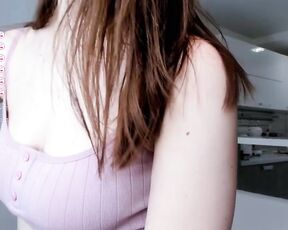 jemmynow Video  [Chaturbate] boobs big lips Video Megastore
