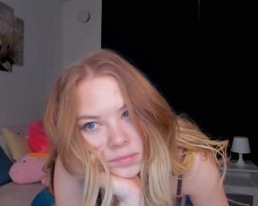 polly_oly Clip  [Chaturbate] Elegant streamer breathtaking enchanting smile