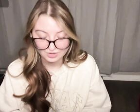 fantasyella Video  [Chaturbate] graceful arms perfect sophisticated content producer