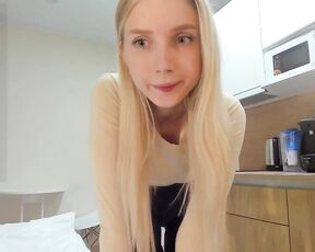 oh_honey_ Video  [Chaturbate] bewitching web star captivating transgender artist striking