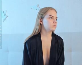 lesslimood Video  [Chaturbate] charming elegant online artist captivating hips