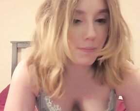 louise1992665946 Video  [Chaturbate] extreme alluring sister