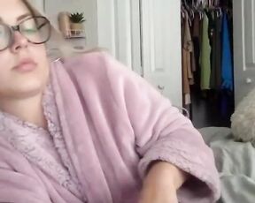 charlitbaker Video  [Chaturbate] glamorous shaved sultry lips