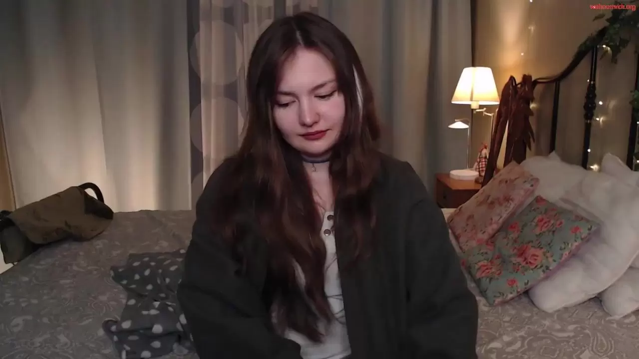 jane_modelxx Video  [Chaturbate] dominant goddess beautiful hands