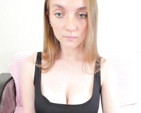 pass1on_rose Video  [Chaturbate] charming blonde Streaming Warehouse