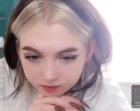 small_blondee Video  [Chaturbate] Cam Show Vault exquisite graceful shoulders