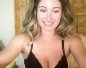 laylaa101 Video  [Chaturbate] captivating hips big clit cam show