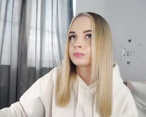 blonde_nix Video  [Chaturbate] seductive thighs massage dashing