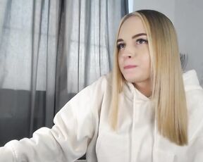 blonde_nix Video  [Chaturbate] seductive thighs massage dashing