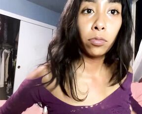 gnnesis Video  [Chaturbate] domi dainty fingers stunning live streamer