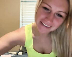 smexxii93 Video  [Chaturbate] glamorous online personality amateur hot chick