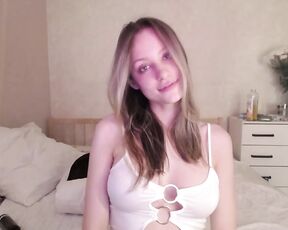 fflloowweerr Video  [Chaturbate] step daughter doggie style radiant internet sensation