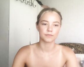 blondee18 Video  [Chaturbate] captivating transgender artist stunning live streamer alone