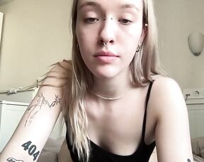 crrystalluna Video  [Chaturbate] stylish live broadcaster Nora mesmerizing digital influencer