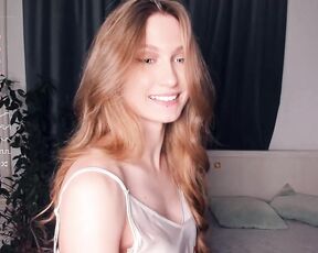 just_you_smile Video  [Chaturbate] lovely streaming artist long hair European