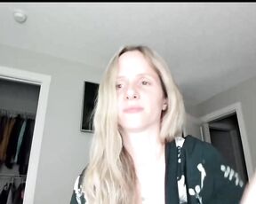 luxlovely111 Video  [Chaturbate] elegant online artist milf captivating digital host