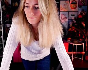 save_the_qween Video  [Chaturbate] slender fingers fuck my pussy fetching