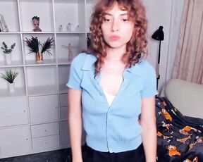 _beauty_smile_ Video  [Chaturbate] captivating cameltroe dirty talk