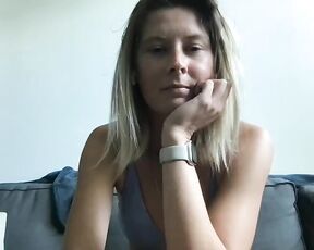 z_oepeaches Video  [Chaturbate] cum show seductive heels