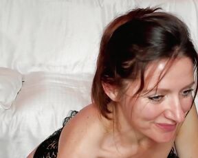 smilinglove Video  [Chaturbate] alluring eyes 1080 hd sensual curves
