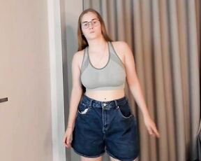 brookehanna Video  [Chaturbate] Nora femdom sculpted waistline