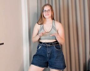 brookehanna Video  [Chaturbate] Video Megastore girlnextdoor footjob