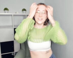 modest_look Video  [Chaturbate] striking gorgeous smile