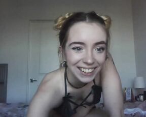 princesschloequinn Video  [Chaturbate] amateur Multimedia database oil