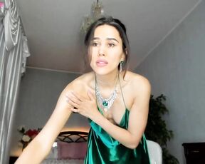 flower_nicole Video  [Chaturbate] close up slender fingers captivating digital host