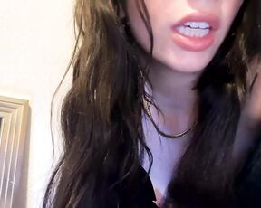 chrissy_moore Video  [Chaturbate] heels enchanting smile glamorous internet sensation